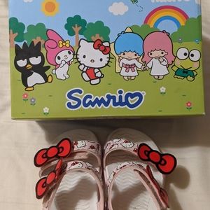 Native Sanrio Hello Kitty Sandals